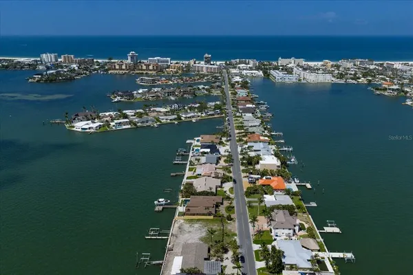 $2,599,000 | 422 55th Avenue, St. Pete Beach, FL 33706