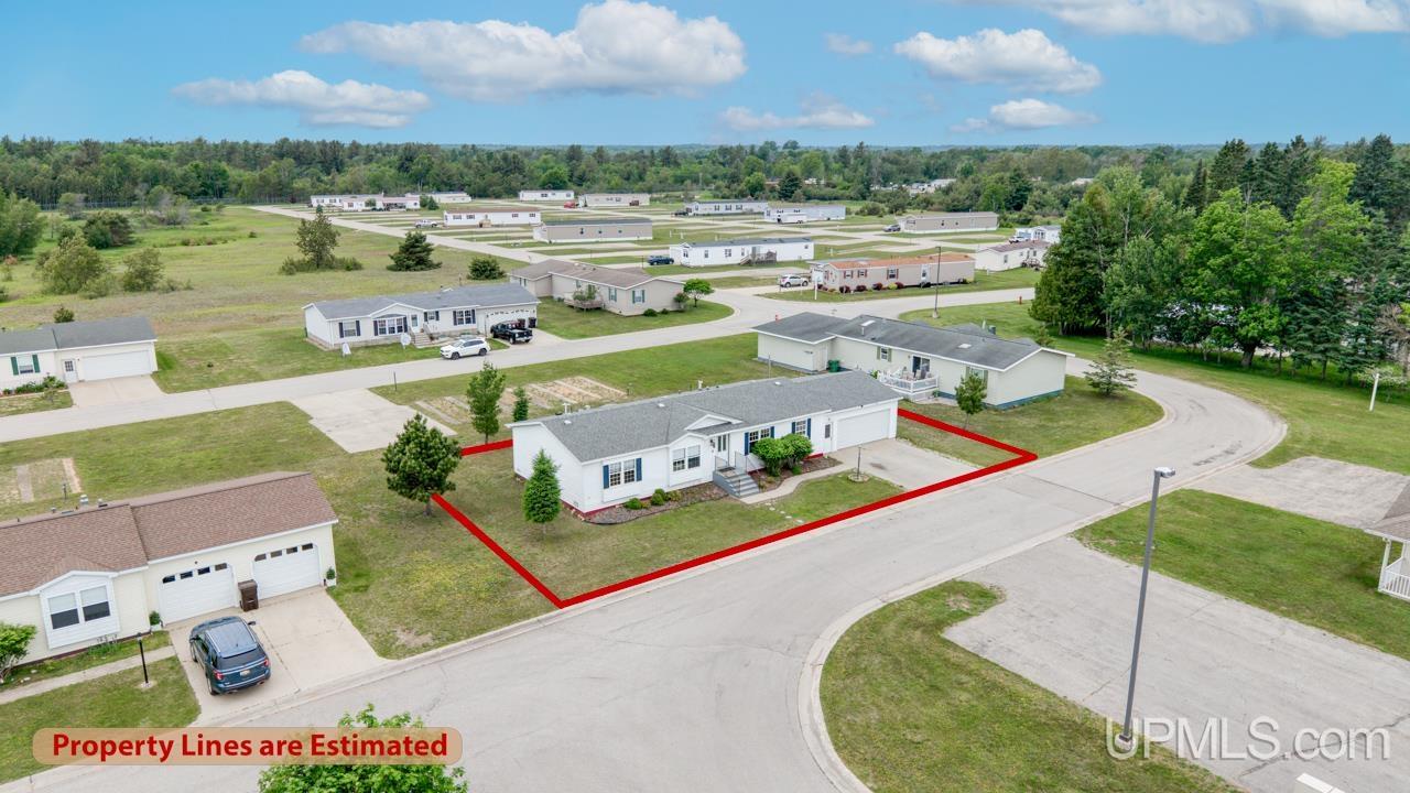 1620 Willow Creek Road, Unit 2 Escanaba, MI 49829 - Photo 6 of 26