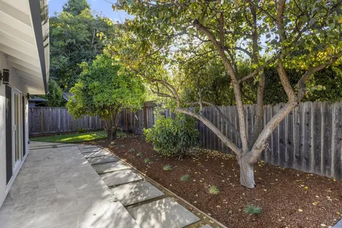 $3,998,000 | 331 Trenton Way, Menlo Park, CA 94025