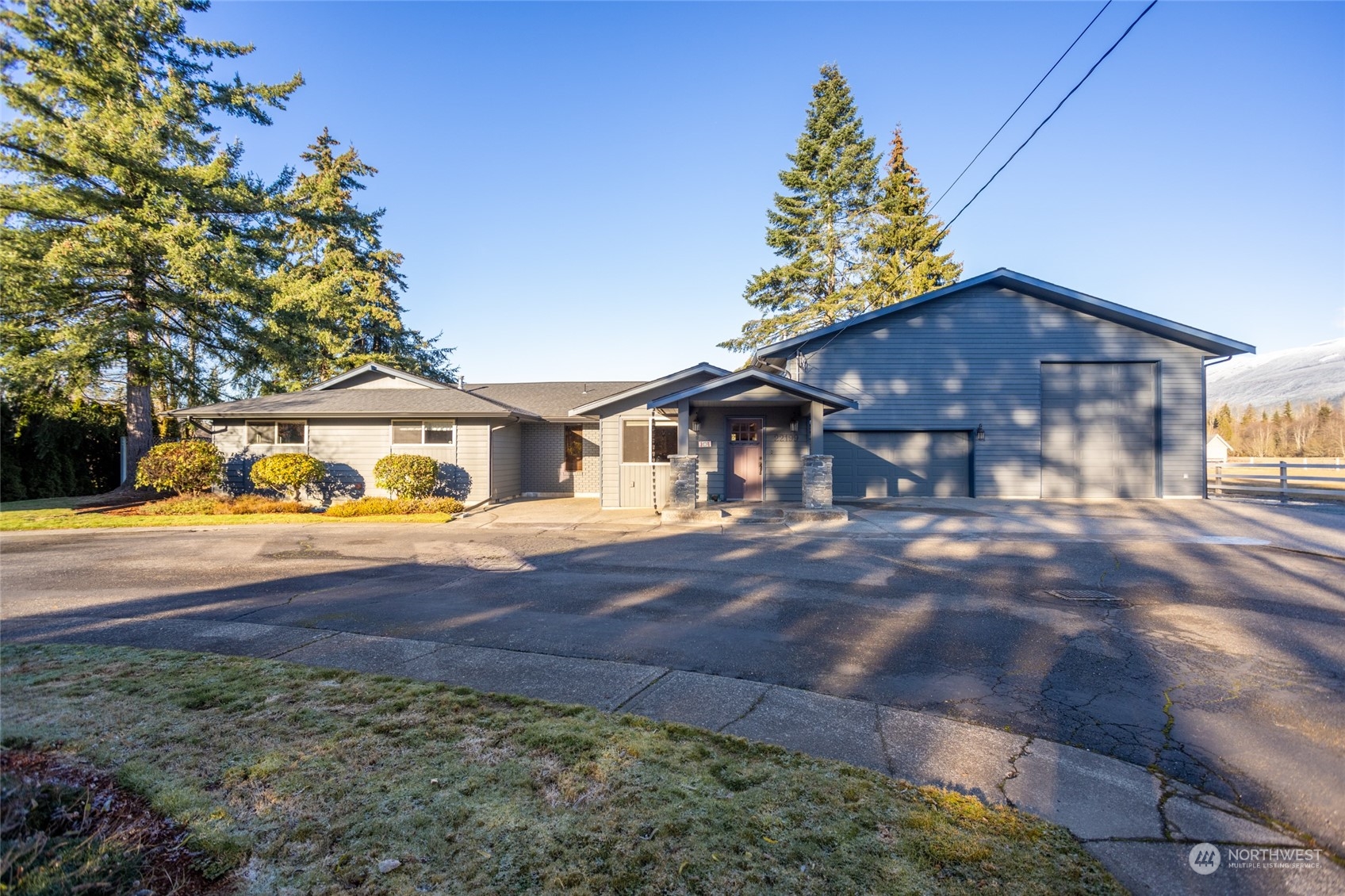 22199 Grip Road Sedro-Woolley, WA 98284 - Photo 2 of 29 Gallery Image 2