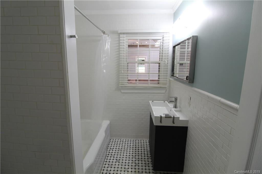 230 Valley Stream Road Statesville, NC 28677 - Photo 17 of 23 Gallery Image 17