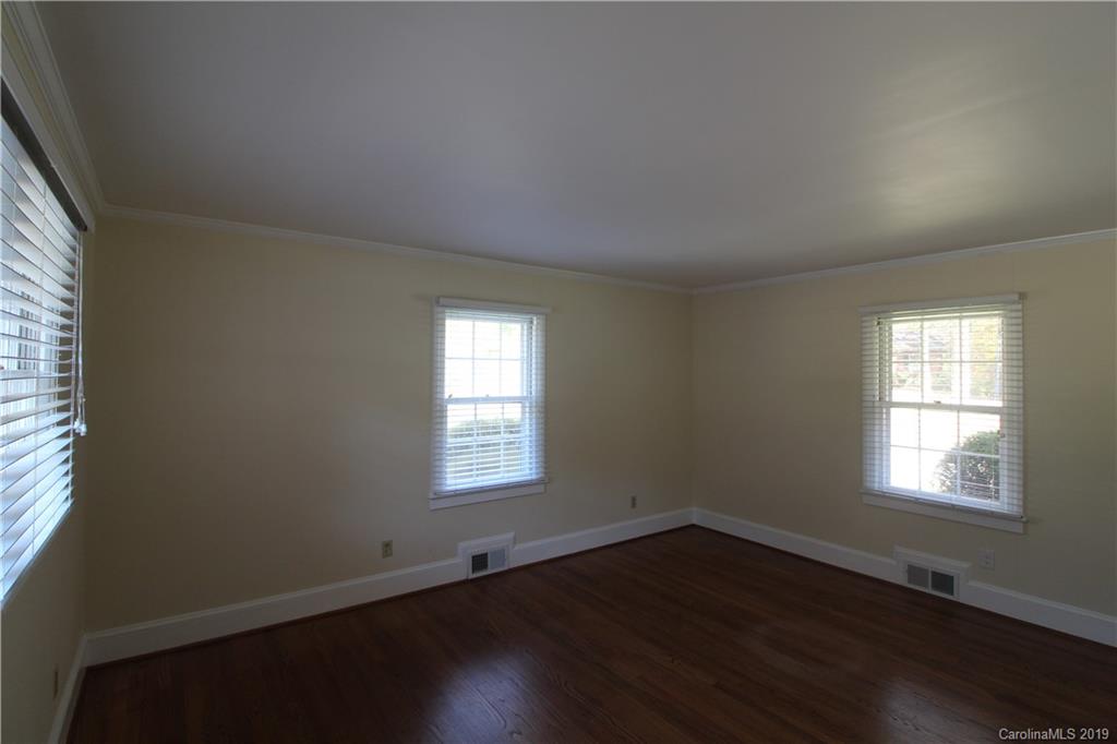 230 Valley Stream Road Statesville, NC 28677 - Photo 18 of 23 Gallery Image 18