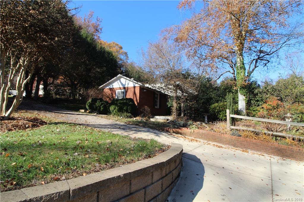 230 Valley Stream Road Statesville, NC 28677 - Photo 22 of 23 Gallery Image 22