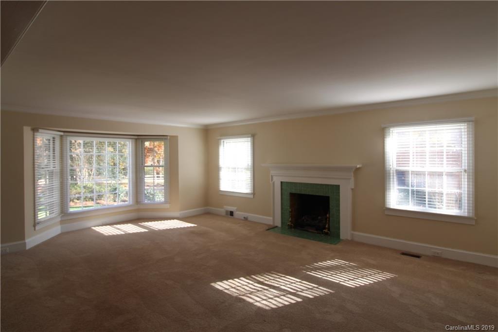 230 Valley Stream Road Statesville, NC 28677 - Photo 8 of 23 Gallery Image 8