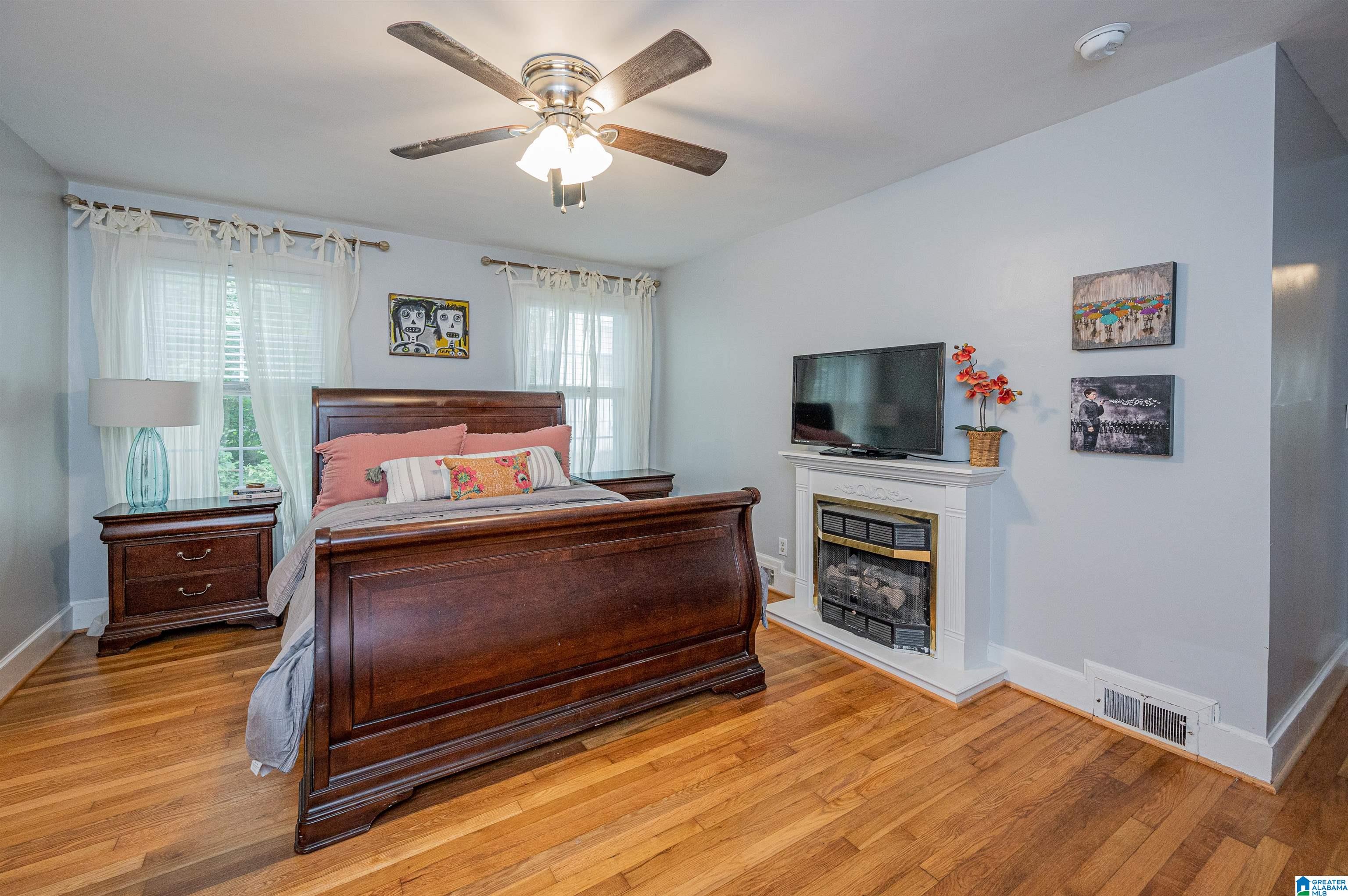 817 Columbiana Road Birmingham, AL 35209 - Photo 15 of 46