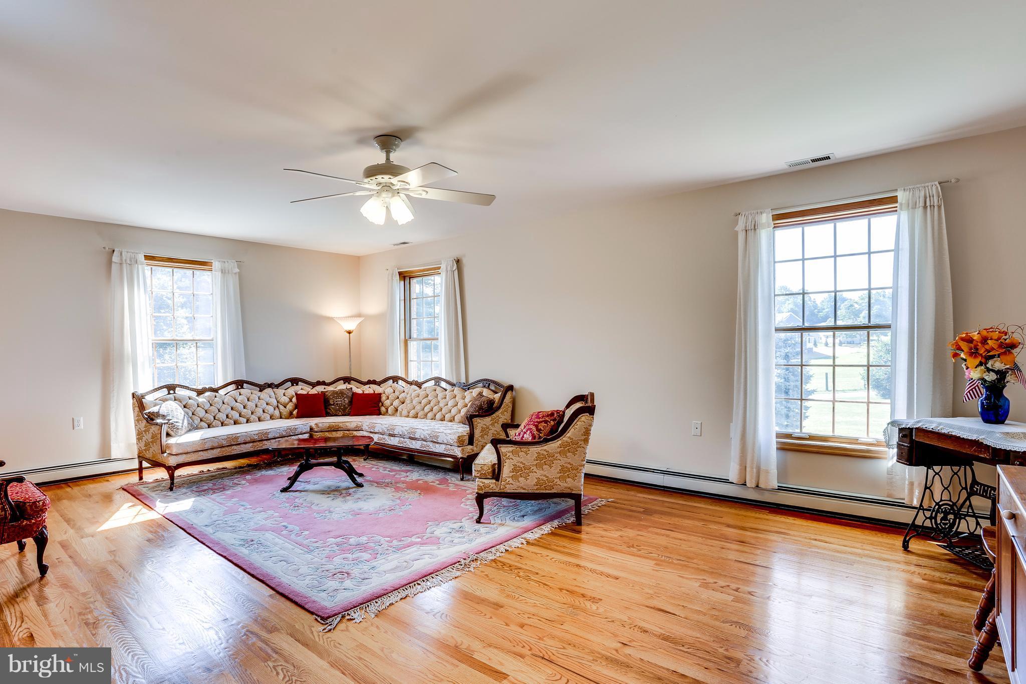 17194 Hardy Road Mount Airy, MD 21771 - Photo 15 of 29 2nd Bedroom on 1stt floor