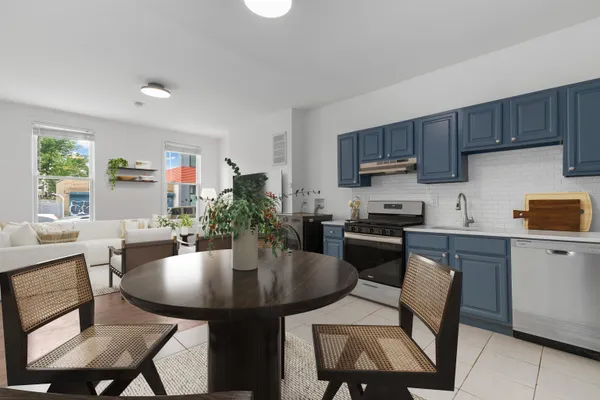 $2,750 | 84 Griffith Street, Unit 1, Jersey City, NJ 07307