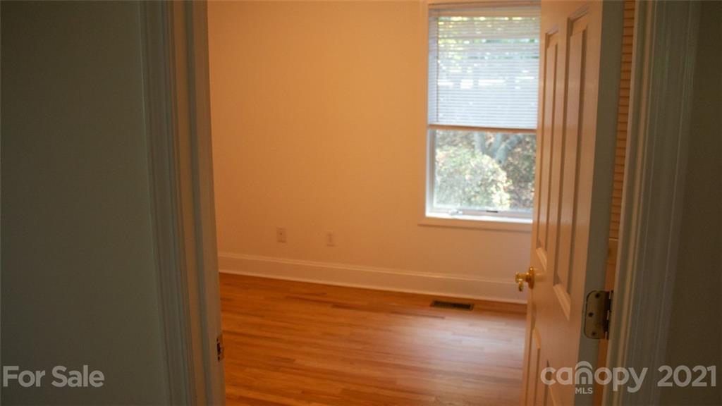 1610 Buchanan Road Sylva, NC 28779 - Photo 30 of 48 Gallery Image 30