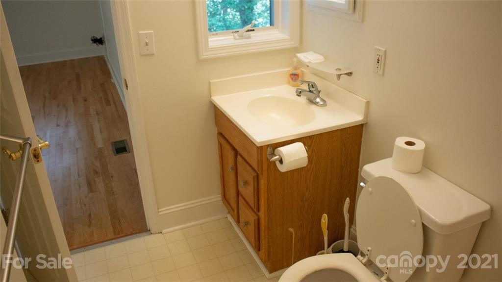1610 Buchanan Road Sylva, NC 28779 - Photo 37 of 48 Gallery Image 37