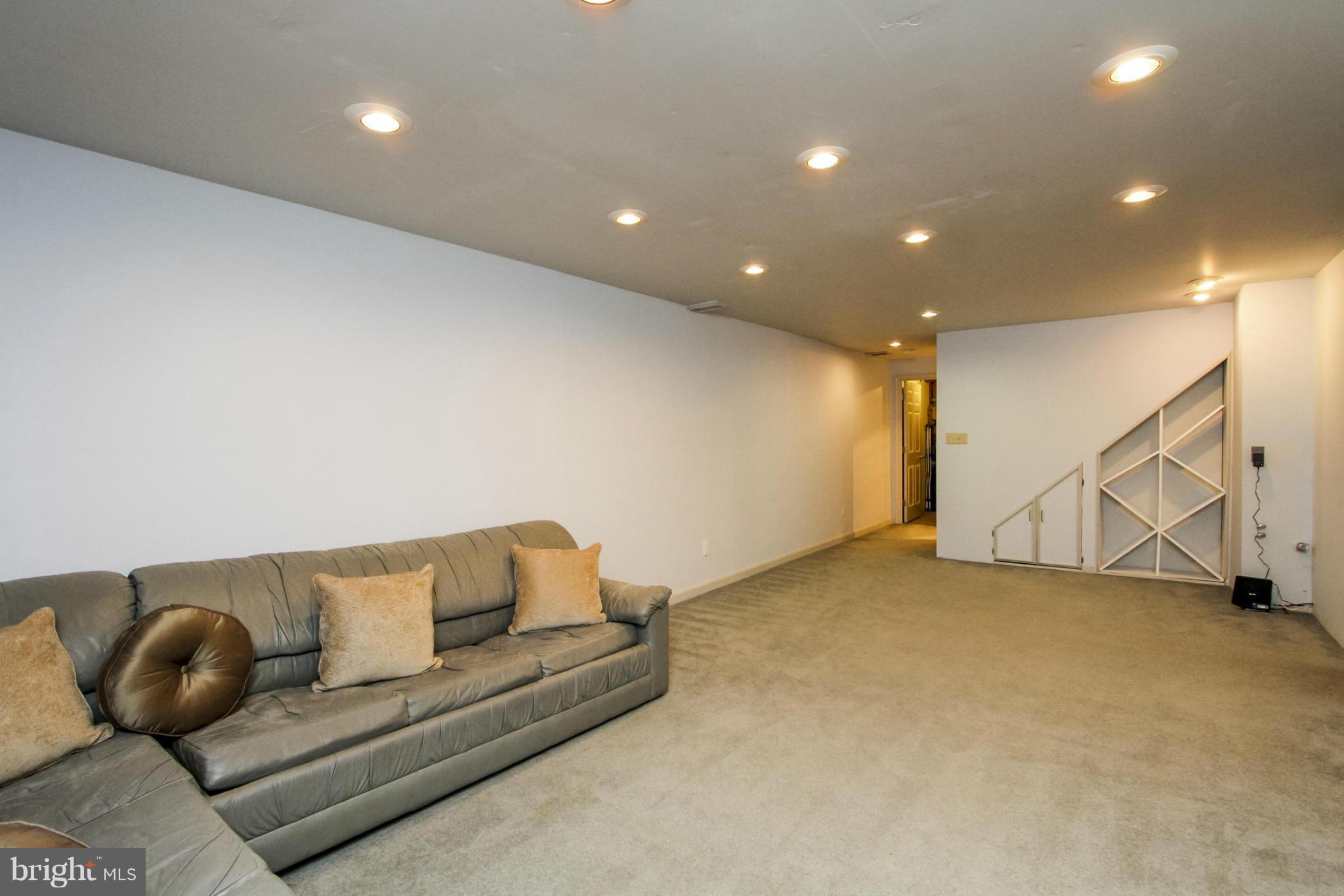8000 Treasure Tree Court Springfield, VA 22153 - Photo 22 of 28 Basement