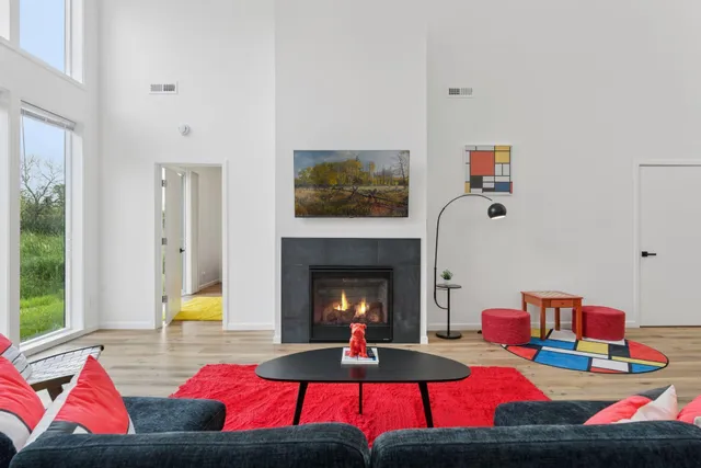 $649,900 | 1013 Gardner Street, Wayzata, MN 55391