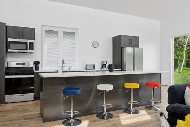 $679,900 | 1013 Gardner Street, Wayzata, MN 55391