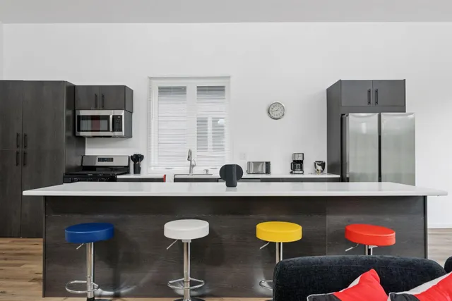 $649,900 | 1013 Gardner Street, Wayzata, MN 55391