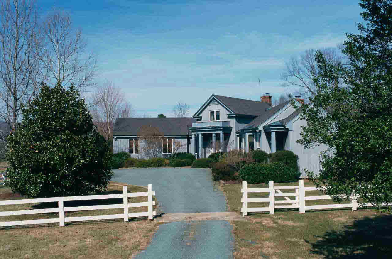 1067 Holly Ridge Road Keswick, VA 22947 - Photo 2 of 4 Gallery Image 2
