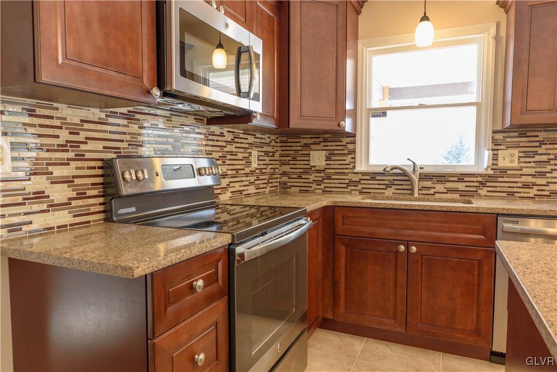 3126 Margate Road Bethlehem, PA 18020 - Photo 11 of 50 Gallery Image 11