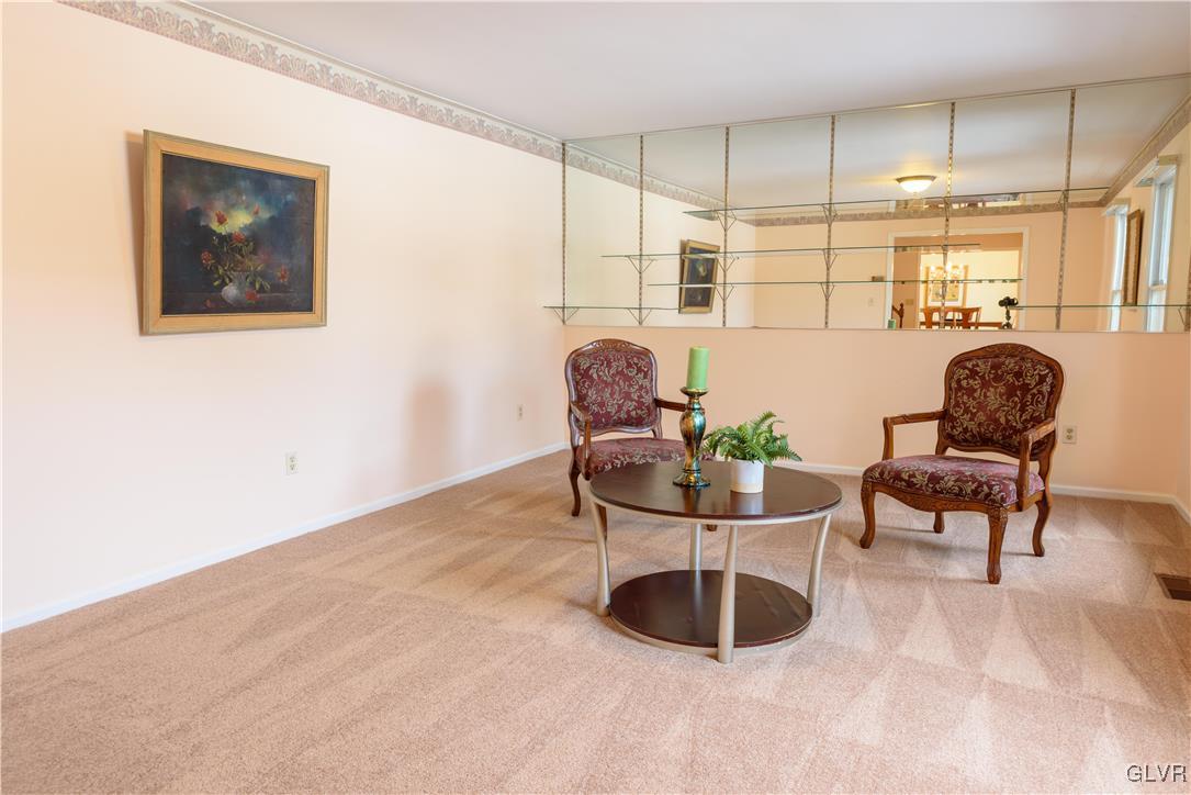 3126 Margate Road Bethlehem, PA 18020 - Photo 3 of 50 Gallery Image 3