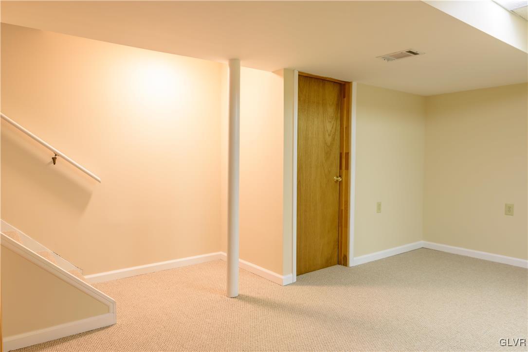 3126 Margate Road Bethlehem, PA 18020 - Photo 38 of 50 Gallery Image 38