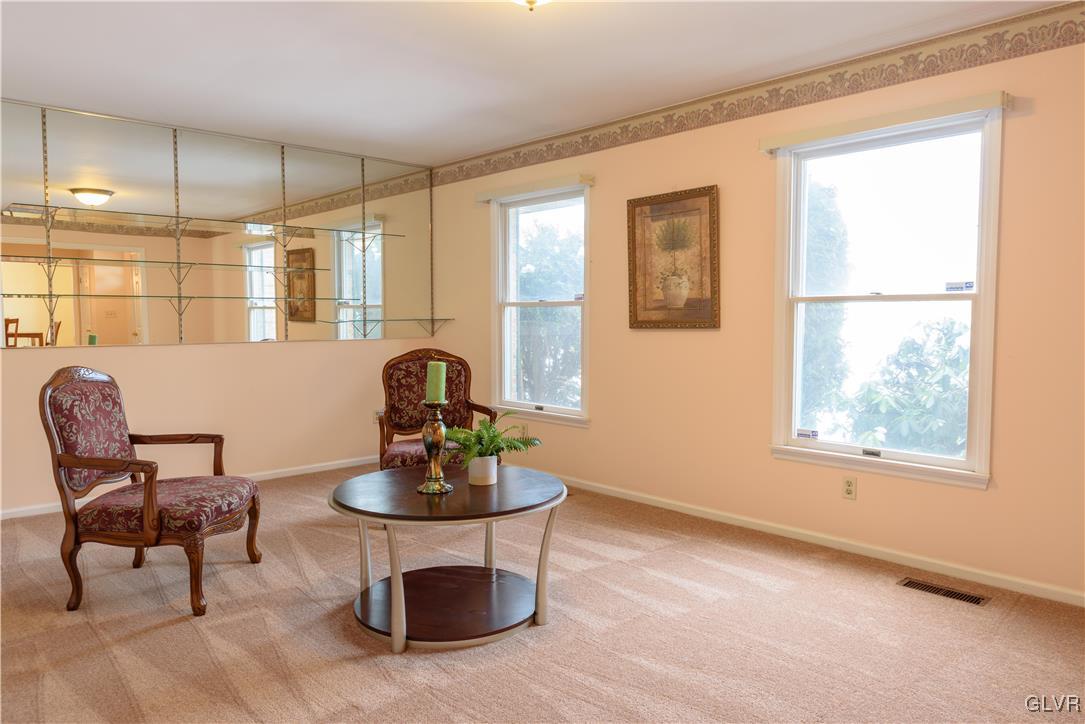3126 Margate Road Bethlehem, PA 18020 - Photo 8 of 50 Gallery Image 8
