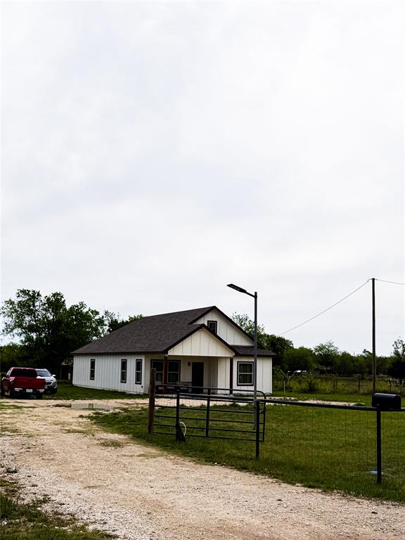 11124 Boren Road Wortham, TX 76693 - Photo 6 of 32