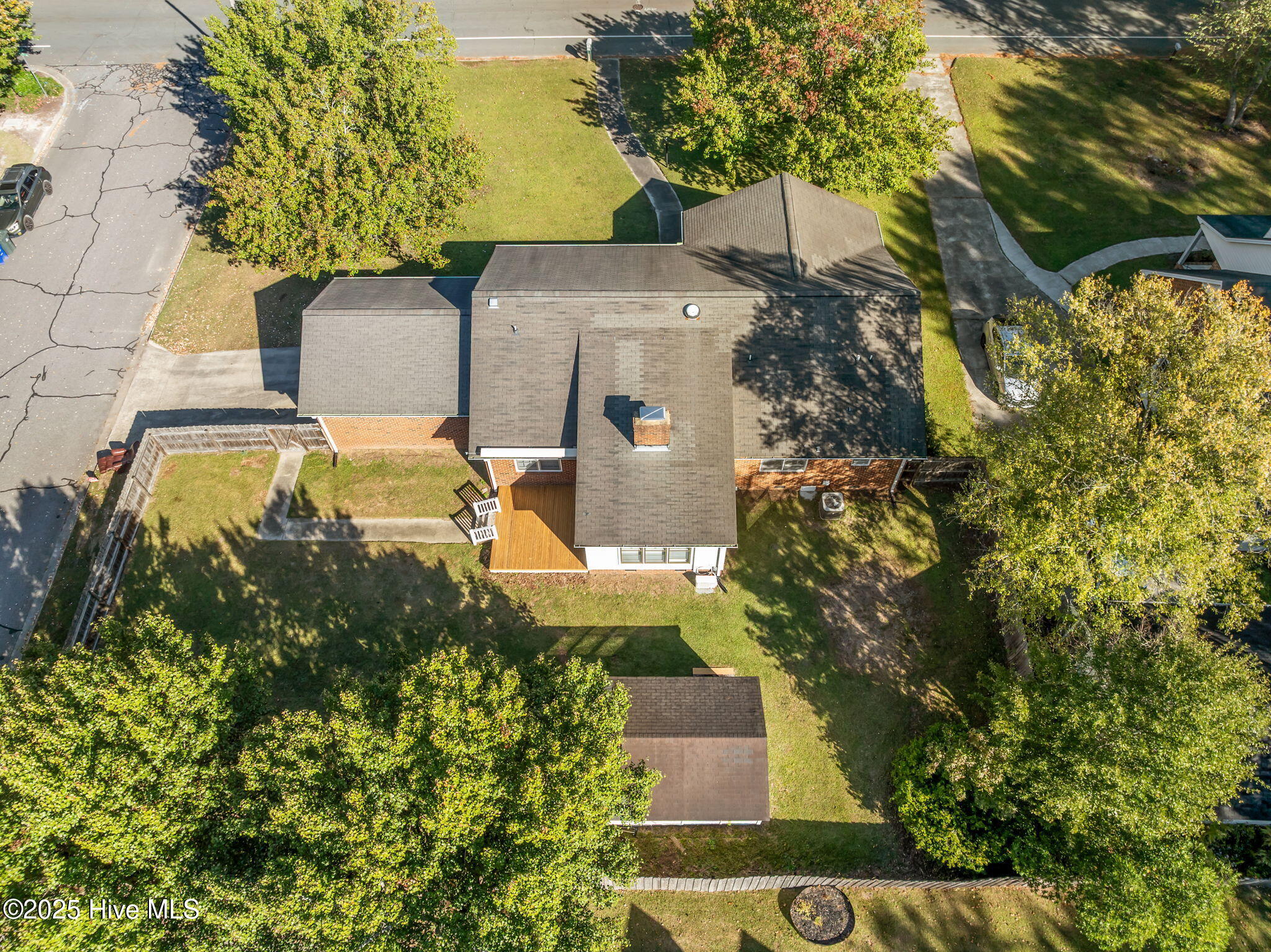 407 Cedarhurst Road Greenville, NC 27834 - Photo 46 of 51 6-web-or-mls-DJI_0129