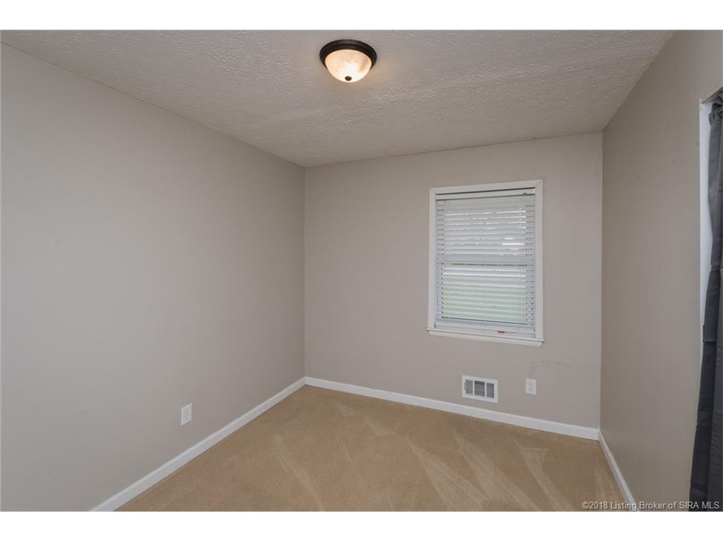 1902 Ruck Lane Jeffersonville, IN 47130 - Photo 15 of 35 Gallery Image 15
