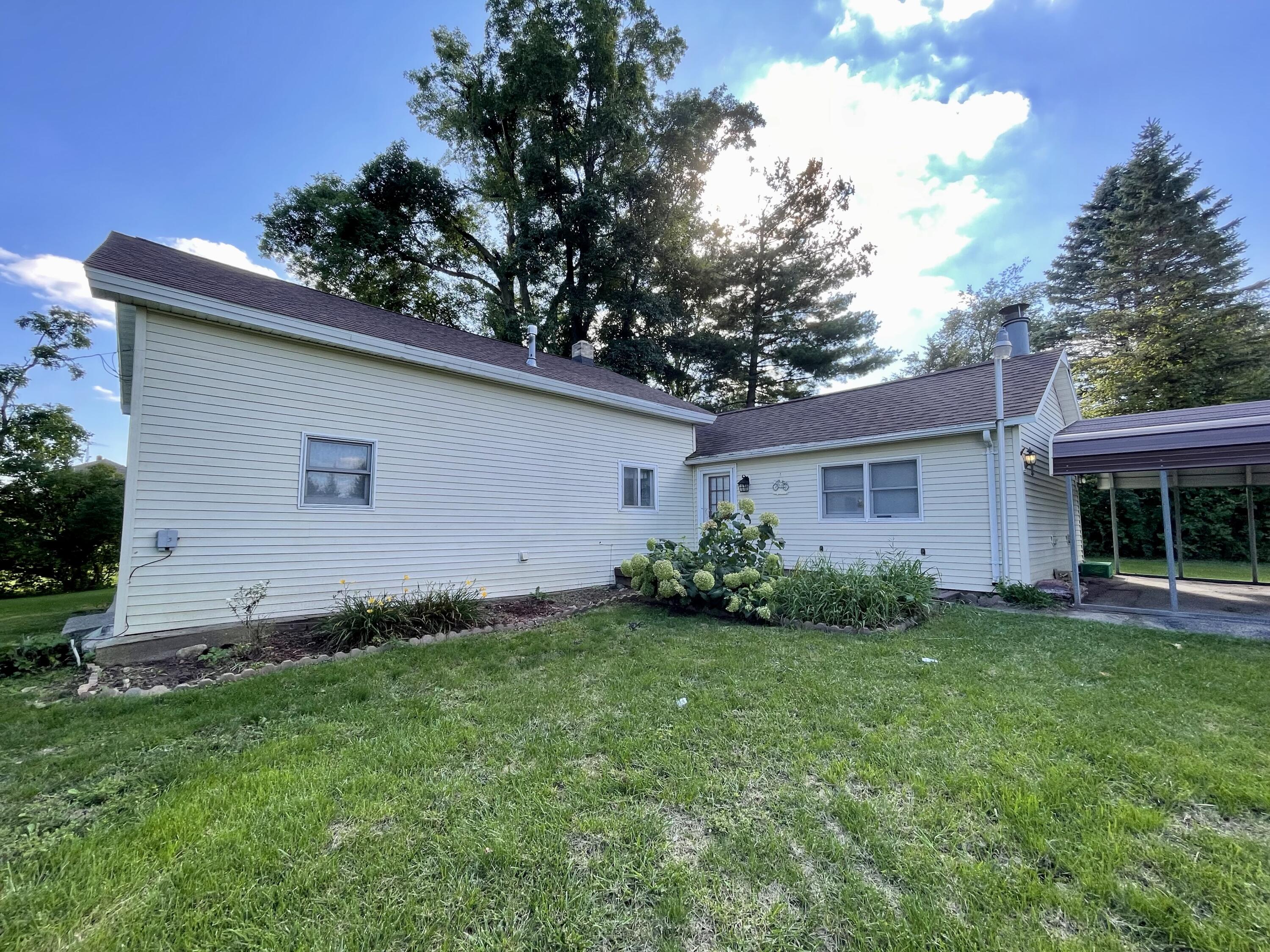1029 West Card Road Hillsdale, MI 49242 - Photo 10 of 28 10