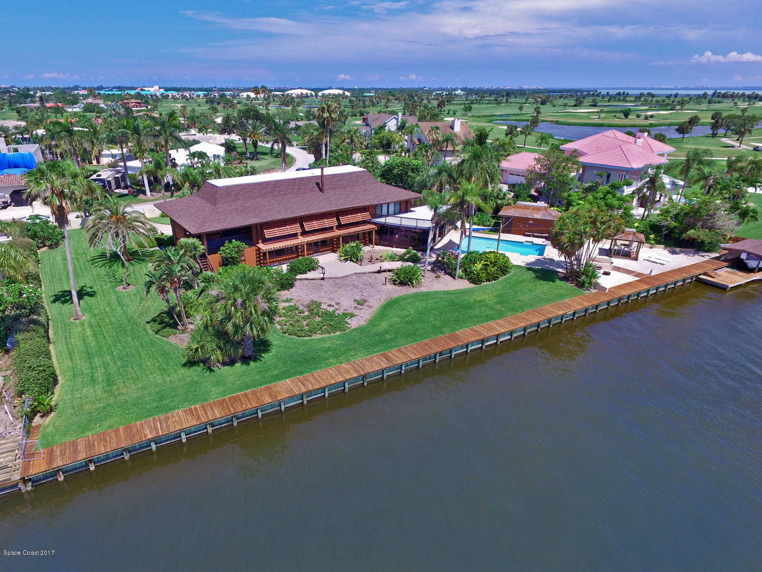 72 Country Club Road Cocoa Beach, FL 32931 - Photo 3 of 47 72 Country Club Rd-12