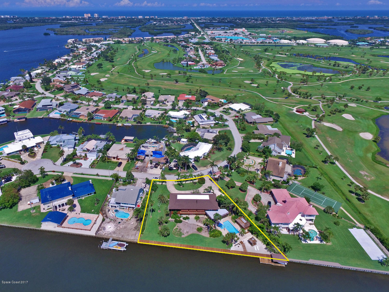 72 Country Club Road Cocoa Beach, FL 32931 - Photo 45 of 47 72 Country Club Rd-16
