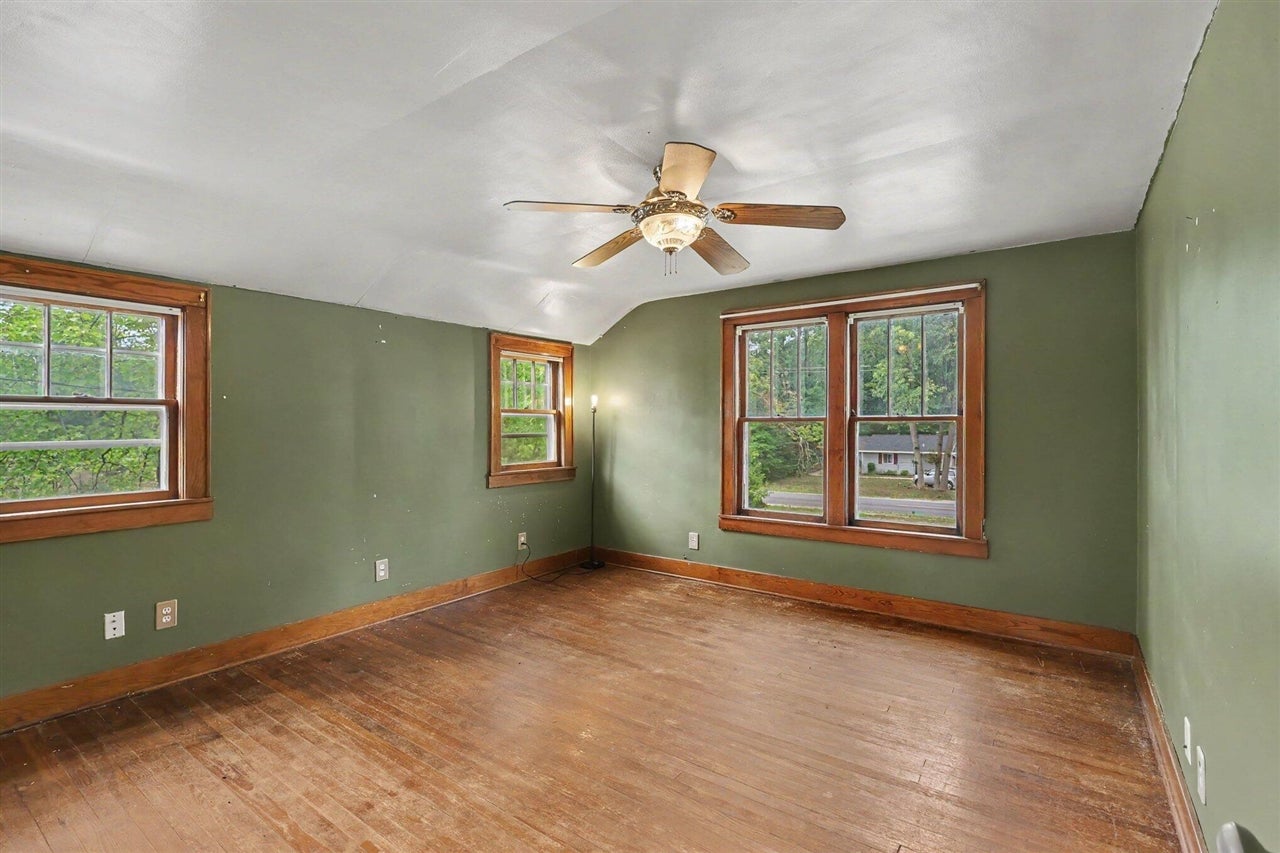 598 South Brooks Road Muskegon, MI 49442 - Photo 14 of 32 Gallery Image 14
