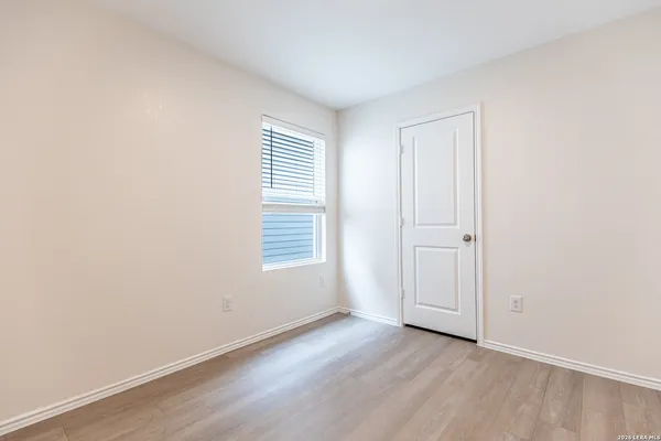 $1,200 | 8124 Nube Medina, San Antonio, TX 78252