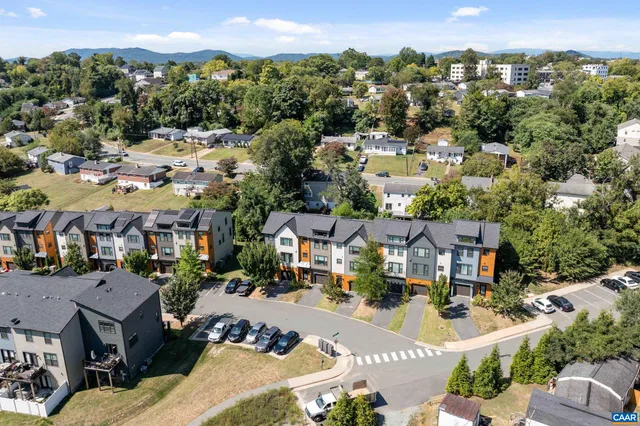 $525,000 | 109 Junction Lane, Charlottesville, VA 22902