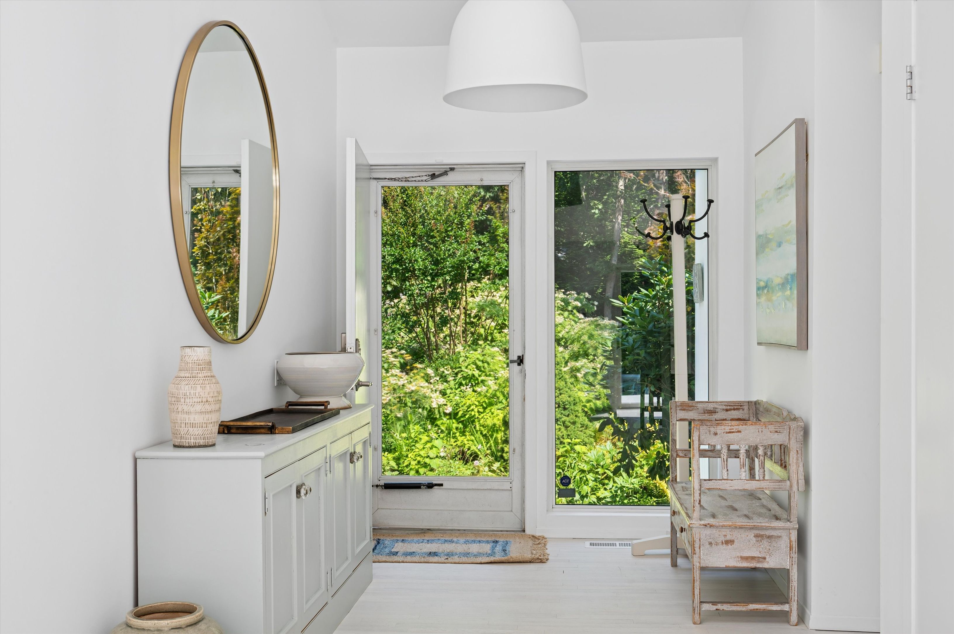 14 Livery Lane East Hampton, NY 11937 - Photo 12 of 33