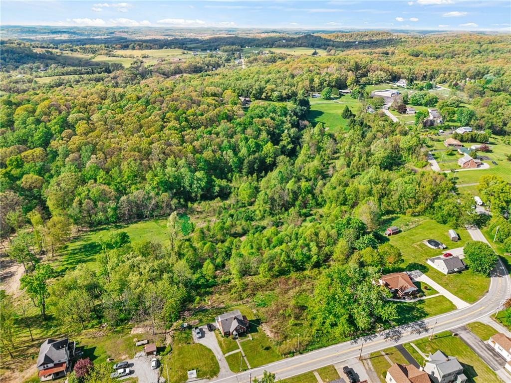1503 Ridge Road Jeannette, PA 15644 - Photo 4 of 11
