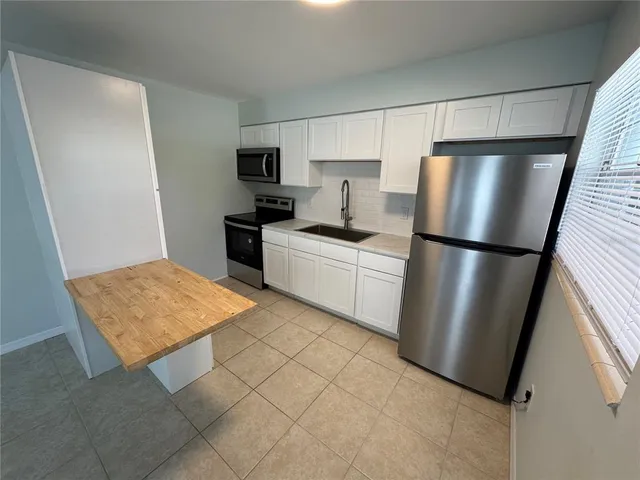 $1,550 | 215 Park Boulevard South, Unit A, Venice, FL 34285