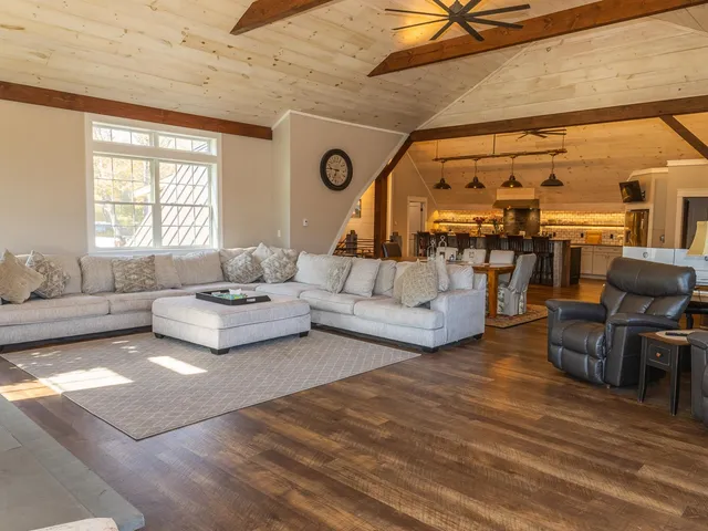 $1,395,000 | 14 Hurricane Road, Westmoreland, NH 03467