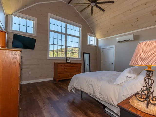 $1,299,000 | 14 Hurricane Road, Westmoreland, NH 03467