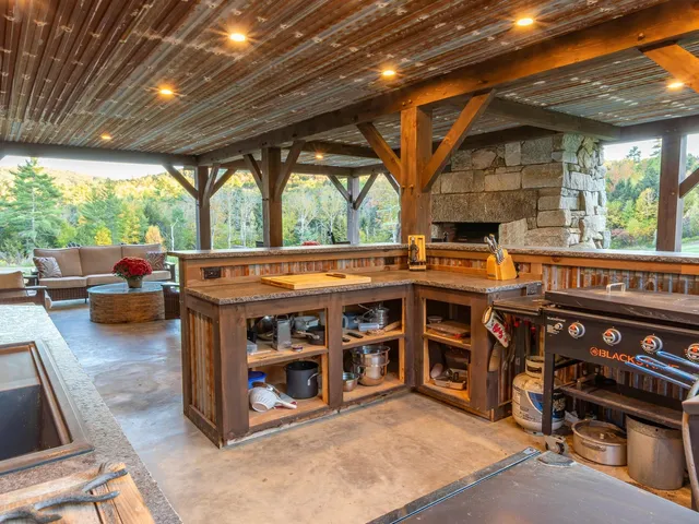 $1,299,000 | 14 Hurricane Road, Westmoreland, NH 03467