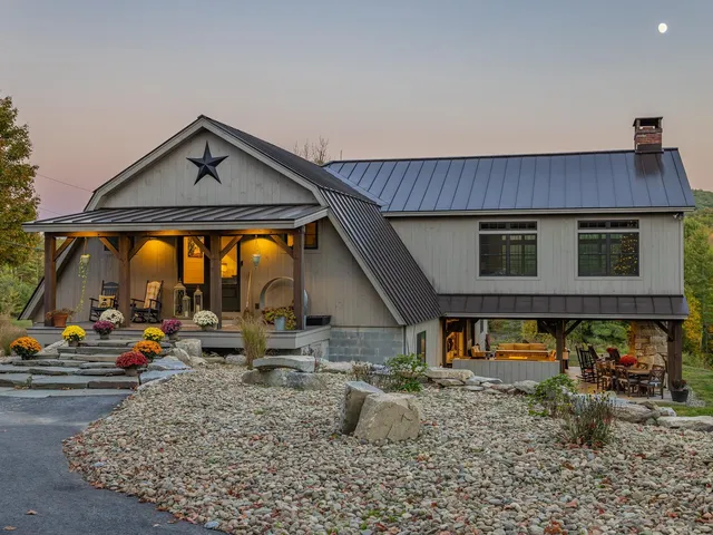 $1,395,000 | 14 Hurricane Road, Westmoreland, NH 03467