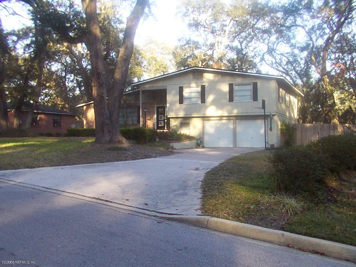 FRONT OF HOME#2