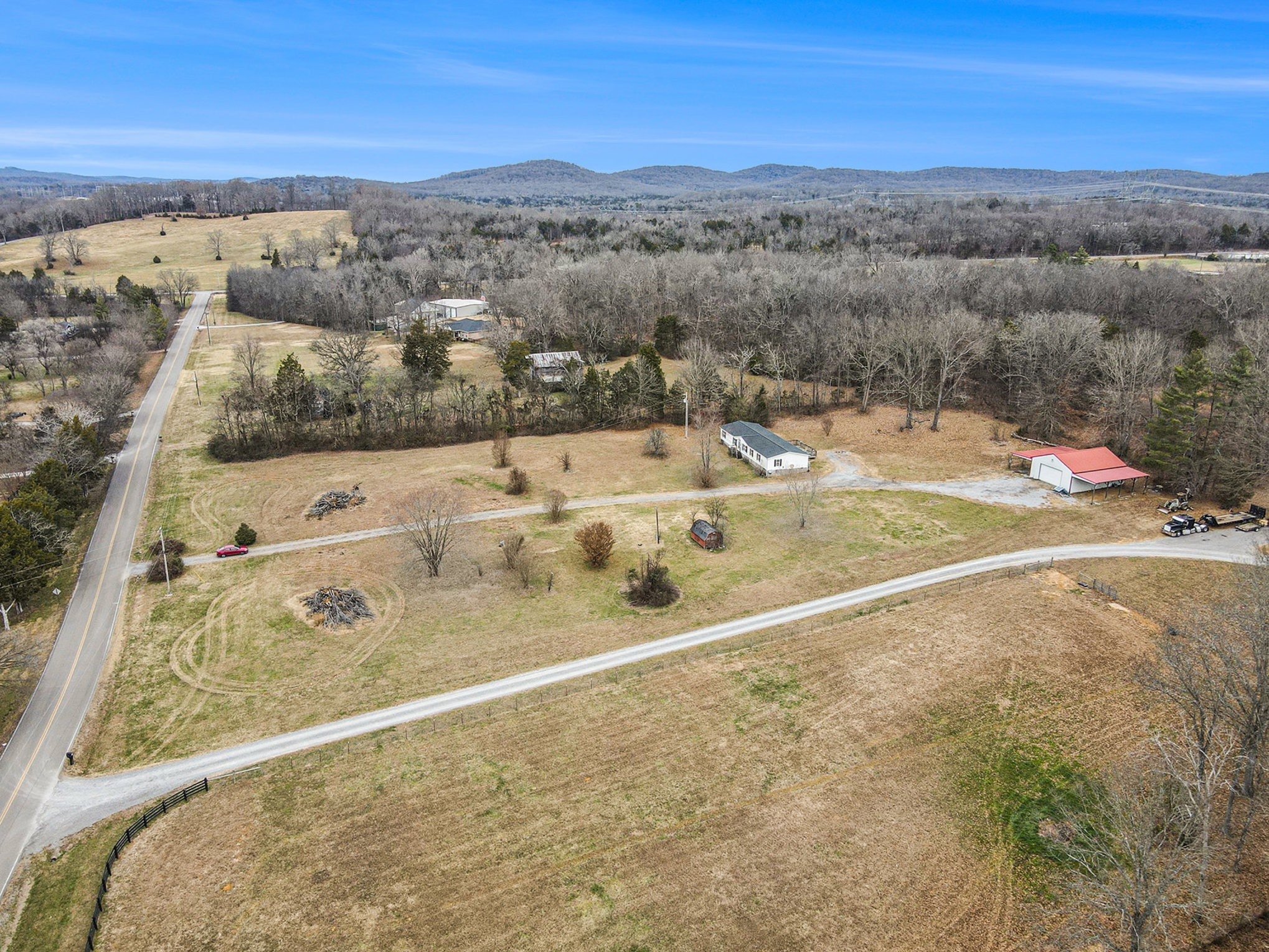 4032 Hill Road Rockvale, TN 37153 - Photo 3 of 12 Gallery Image 3