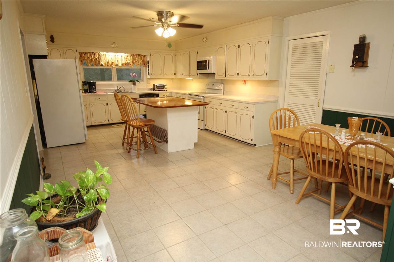 11350 Vinson Road Bay Minette, AL 36507 - Photo 8 of 34