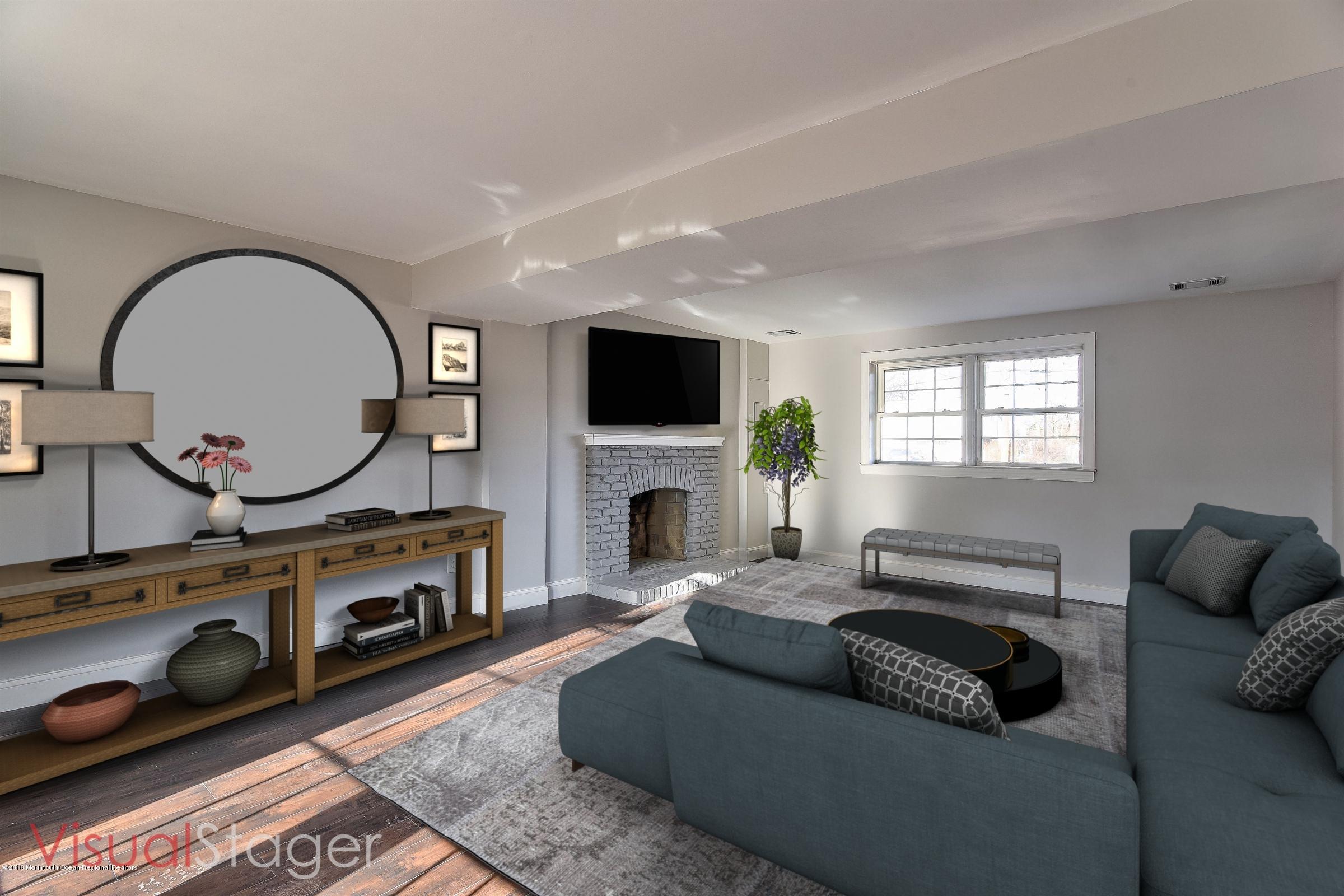 Family_Room[1]