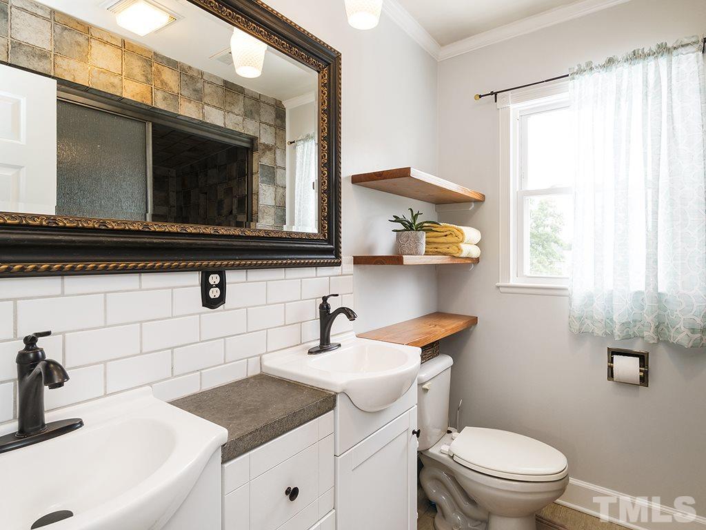 2472 Rogers Road Graham, NC 27253 - Photo 14 of 29 Gallery Image 14
