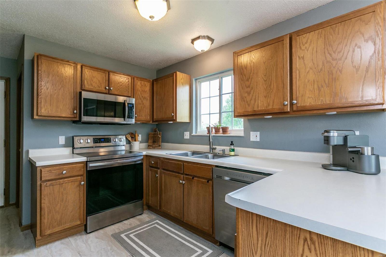 520 Copper Bend Road Maryville, IL 62062 - Photo 10 of 36 Gallery Image 10