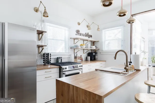 $3,250 | 449 Greenwood Avenue Northeast, Unit 2, Atlanta, GA 30308