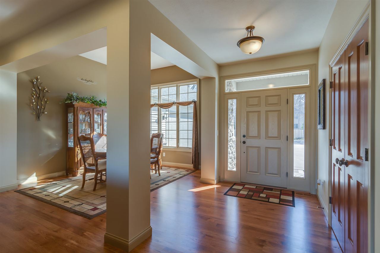 50603 Chestnut Road Granger, IN 46530 - Photo 4 of 30 Gallery Image 4