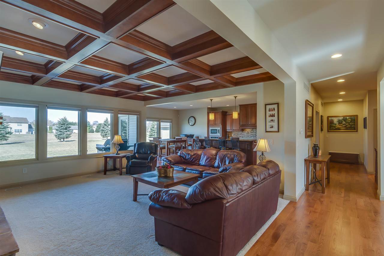 50603 Chestnut Road Granger, IN 46530 - Photo 6 of 30 Gallery Image 6