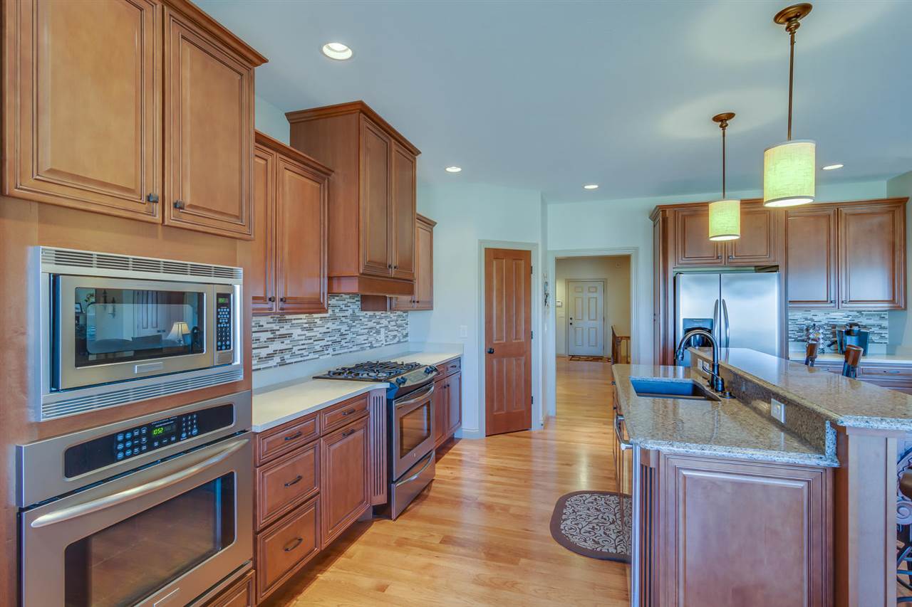 50603 Chestnut Road Granger, IN 46530 - Photo 9 of 30 Gallery Image 9