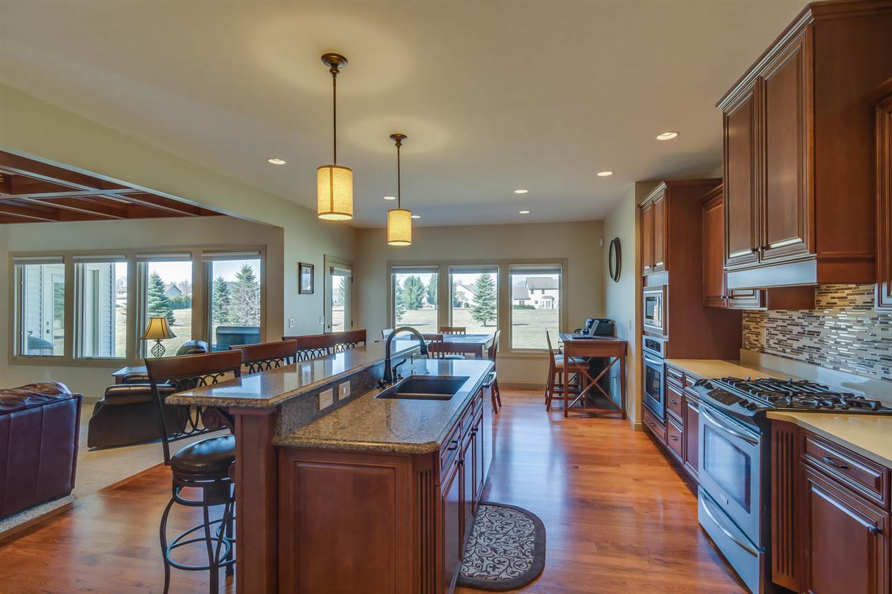 50603 Chestnut Road Granger, IN 46530 - Photo 10 of 30 Gallery Image 10