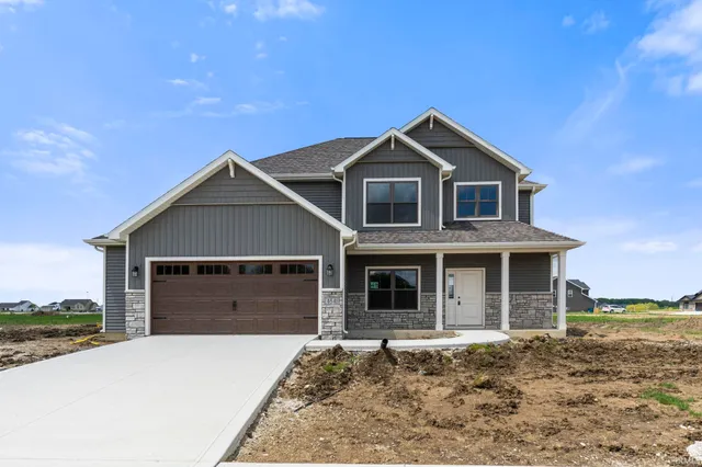 $384,900 | 4841 Whittlebury Drive, Fort Wayne, IN 46818